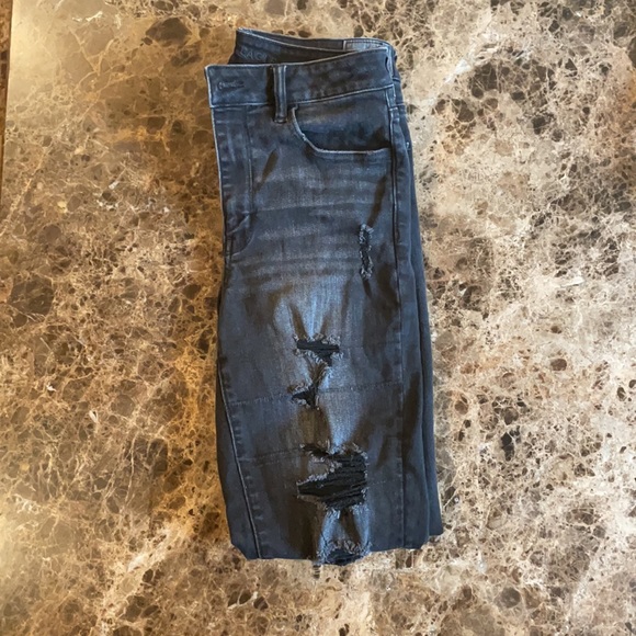 American Eagle Hi-Rise Jegging jeans - Picture 3 of 3